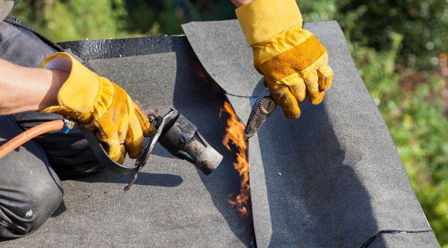 Professional residential roofers in Huslia, AK